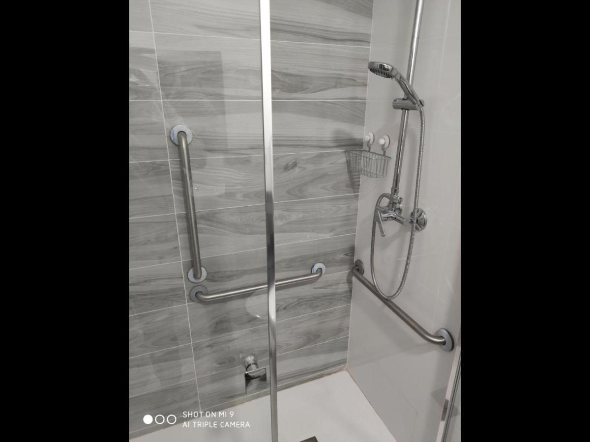 Apartamento 1 Gran8네르하 외부 사진